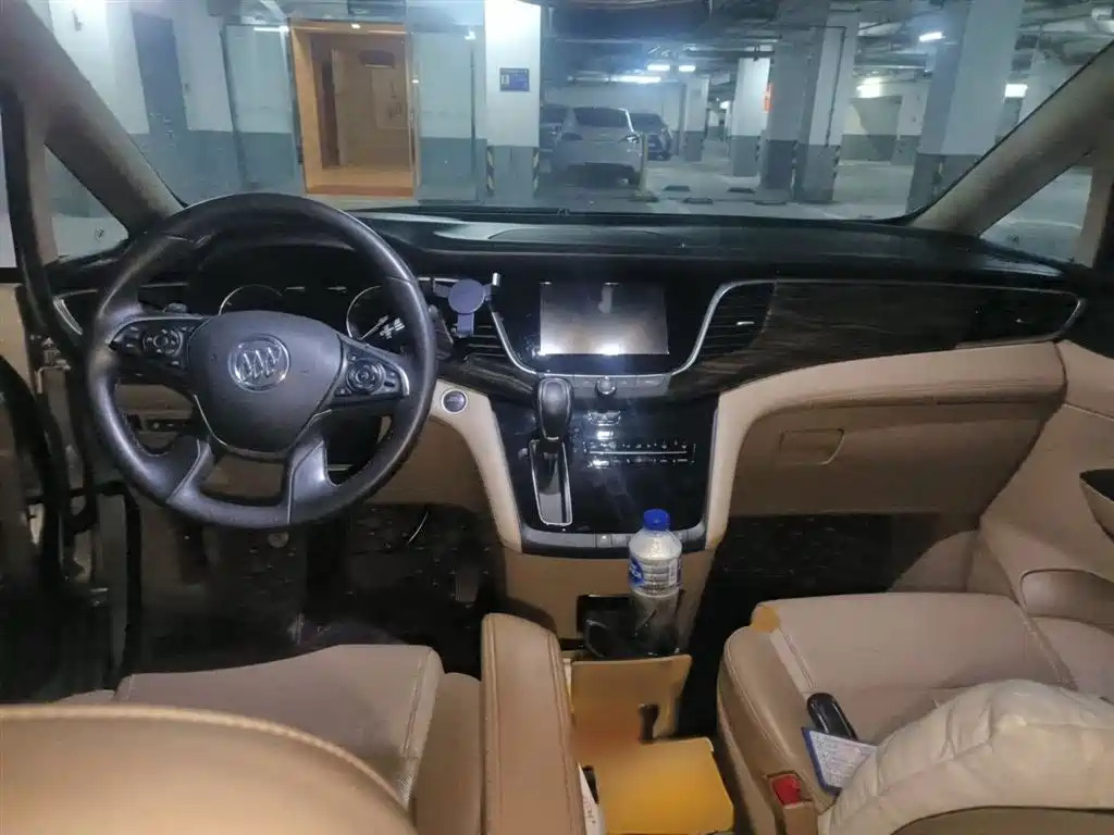 Buick GL8 2018 ES 28T Flagship Type China VI фото 13