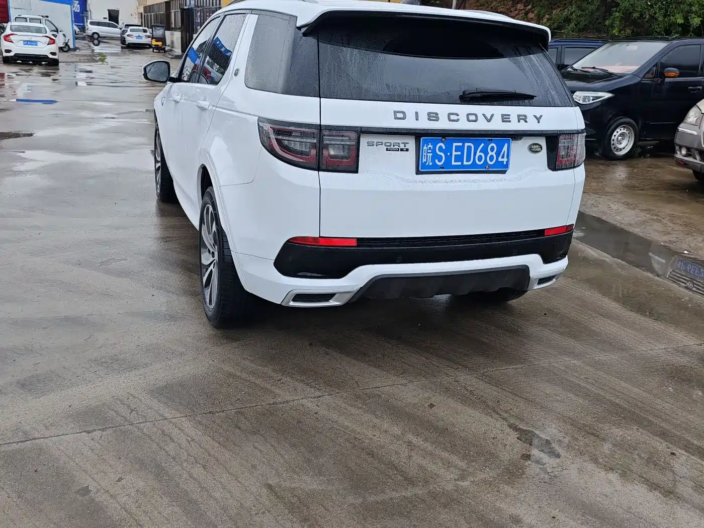 Land Rover Discovery Sport 2021 249PS R-Dynamic S Performance Edition фото 6