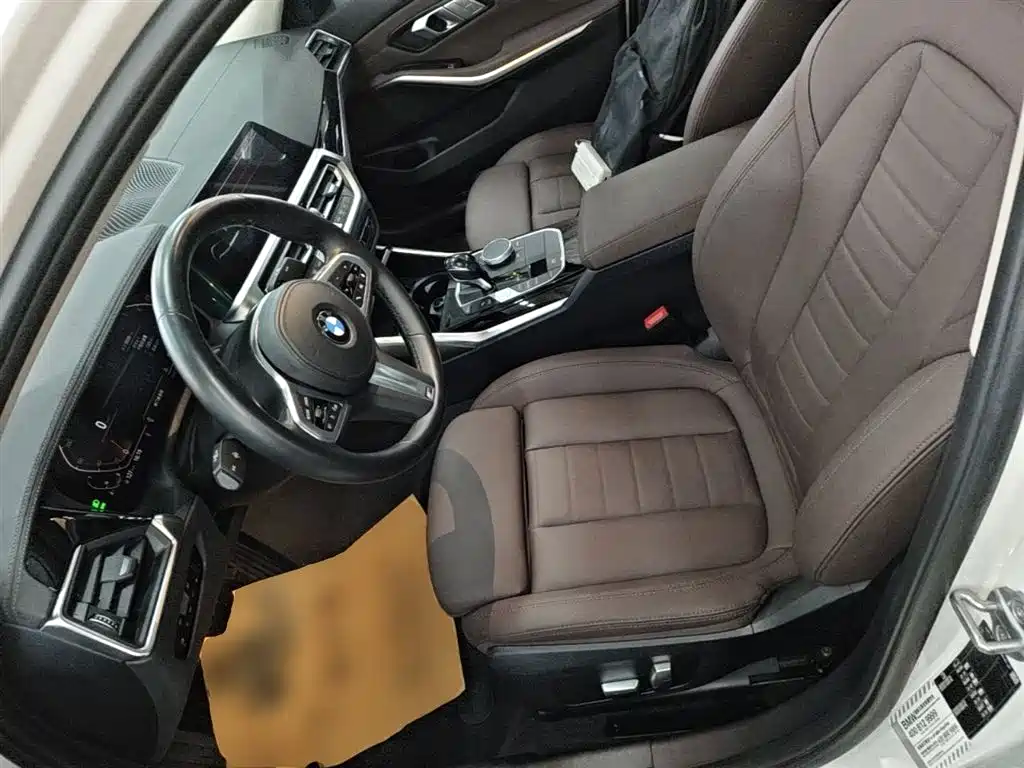 BMW 3-SERIES