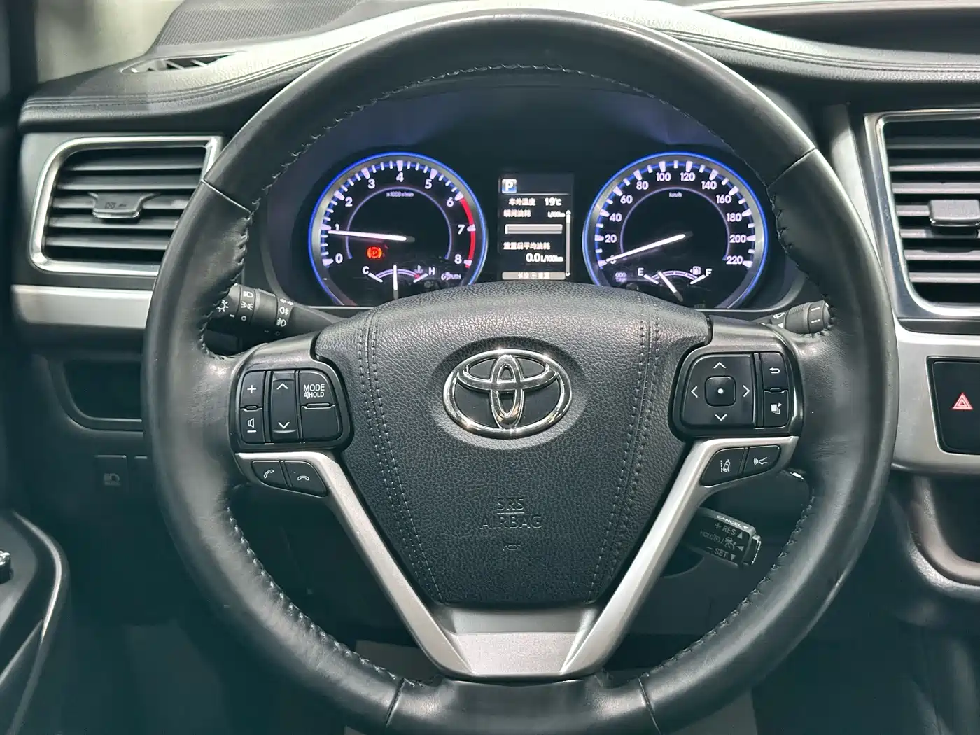 Toyota Highlander 2018 2.0T 4WD Luxury 7-seater (China V) фото 12