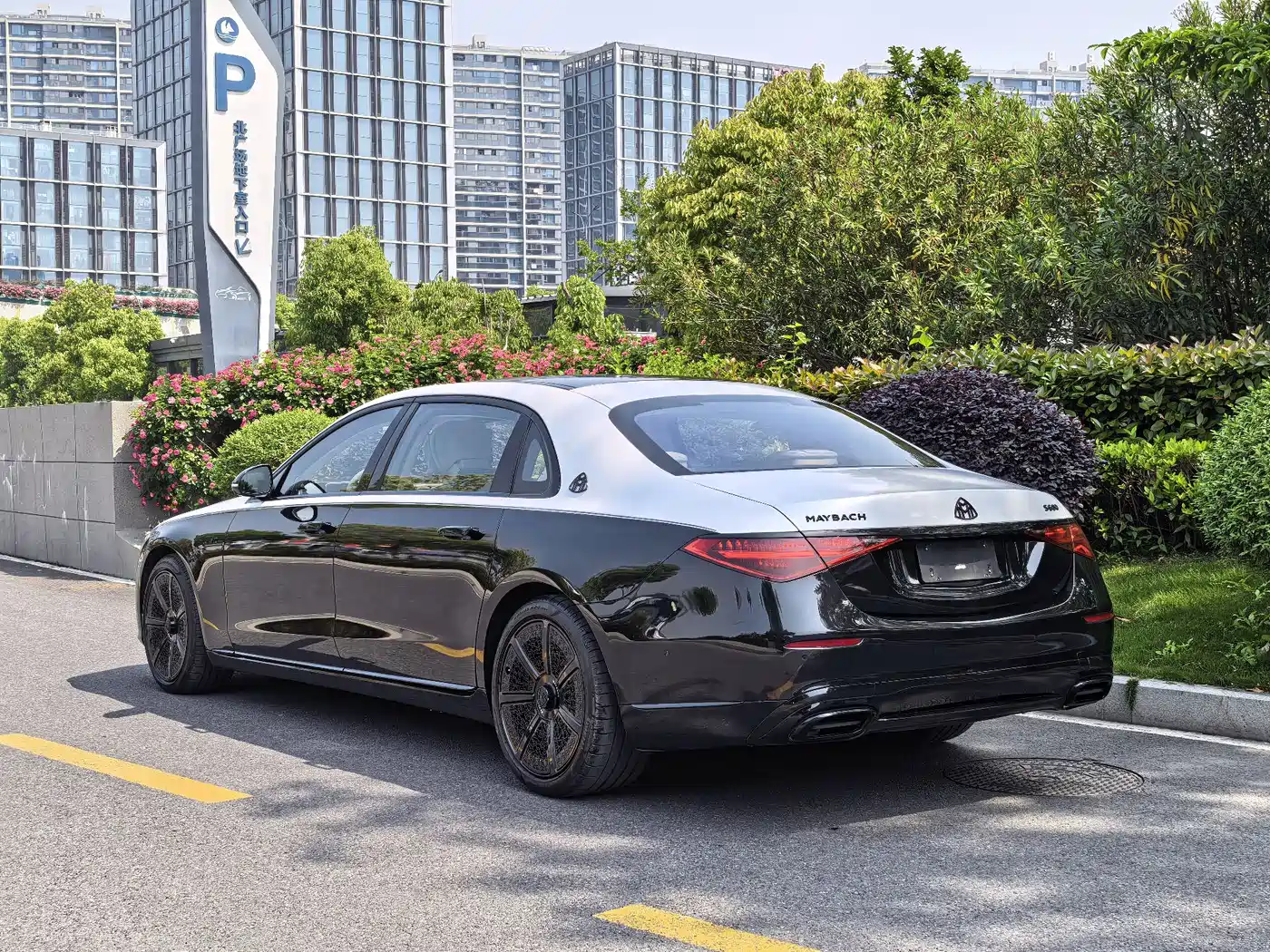 Mercedes-Benz Maybach S-Class 2024 S 680 4MATIC фото 4