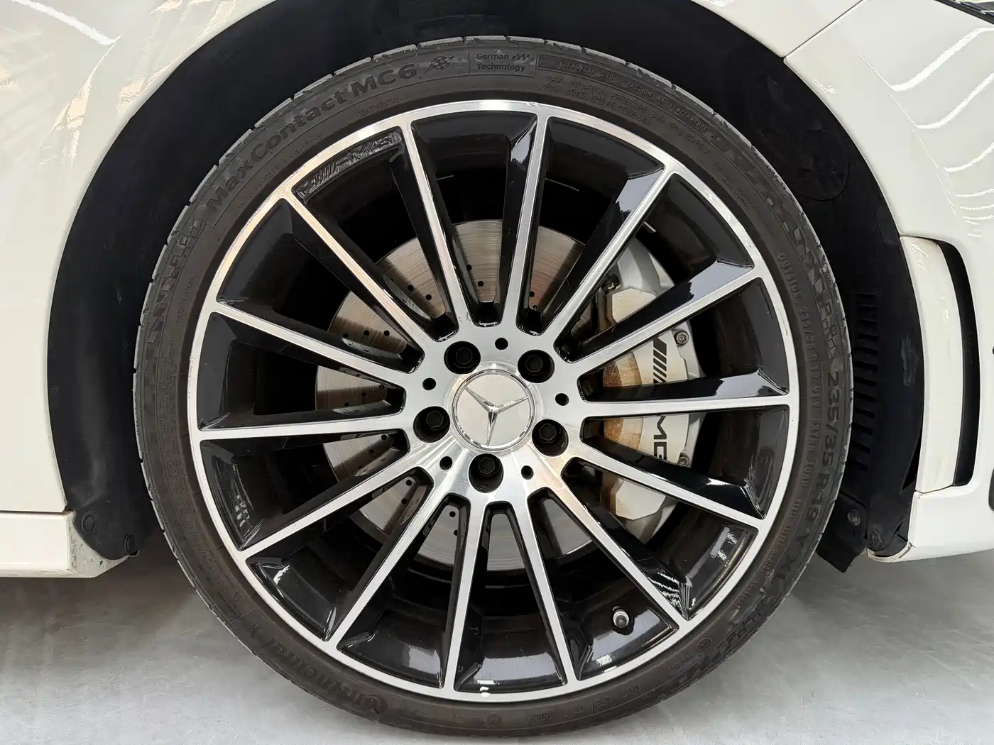 Mercedes-Benz A-Class AMG 2022 AMG A 35 L 4MATIC фото 16
