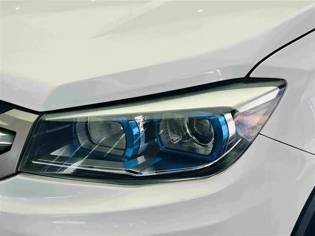 Фото 12 - Changan CS75