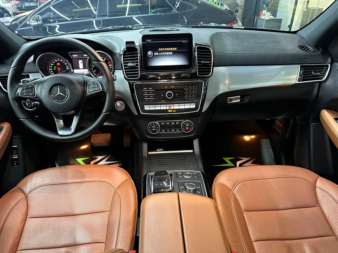 Mercedes-Benz GLS 2016 GLS 400 4MATIC Dynamic фото 11