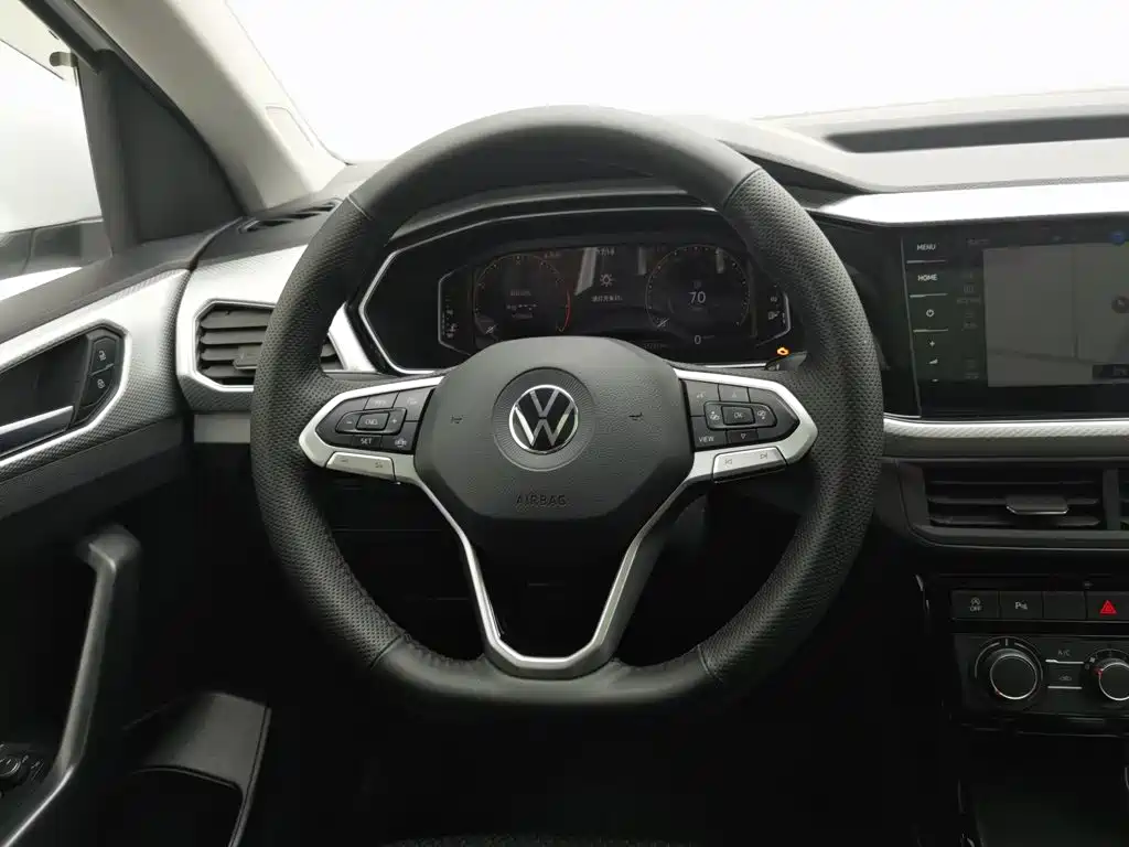 Фото 11 - Volkswagen Tacqua
