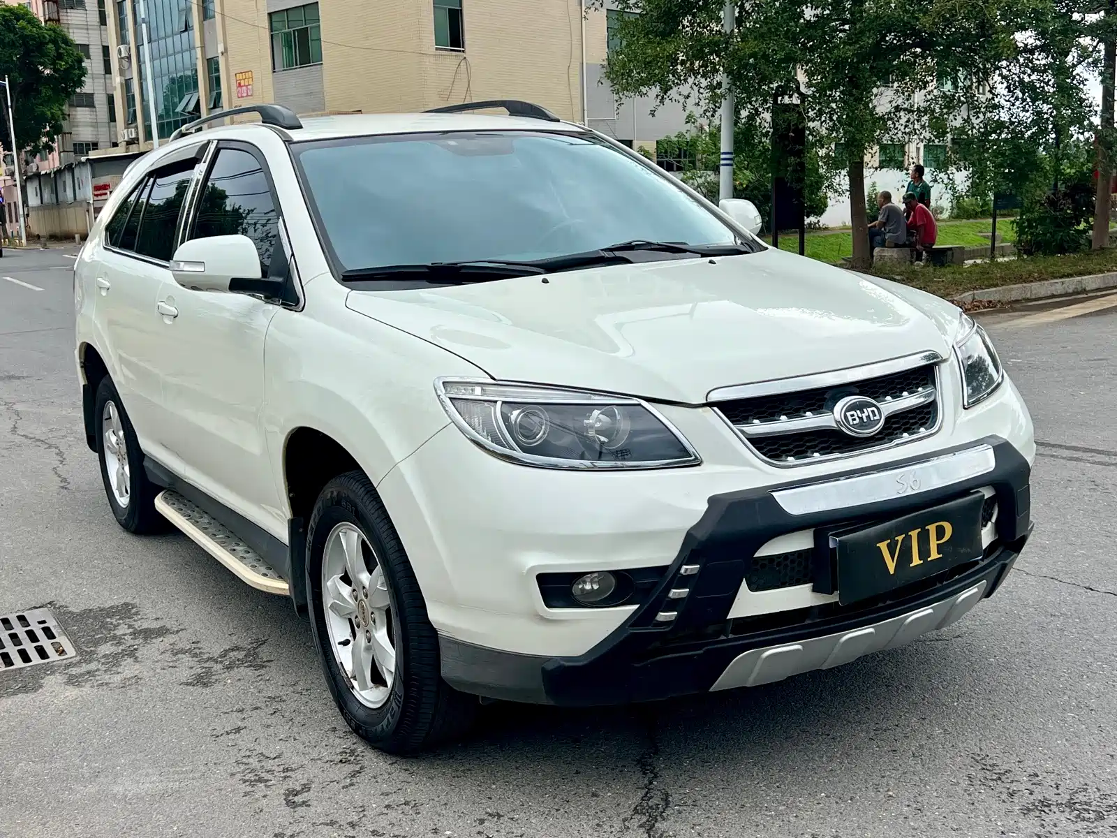 Фото 3 - BYD S6