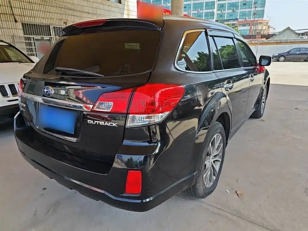 Subaru Outback 2014 2.5i Elegance Sport Edition фото 5