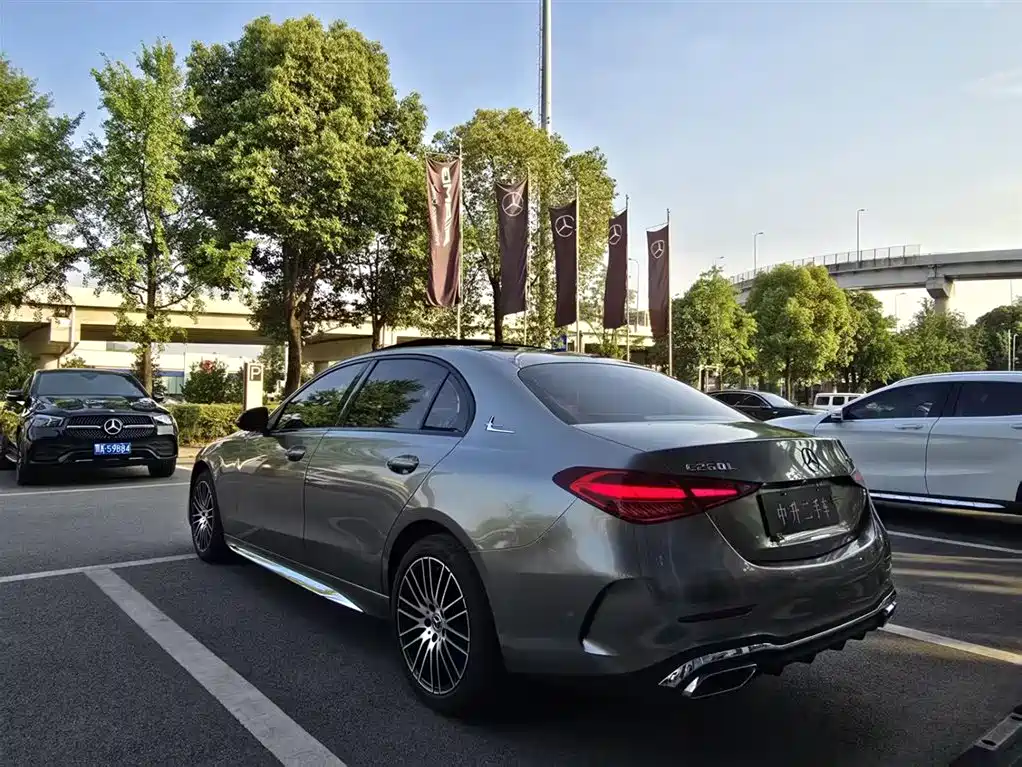 Mercedes-Benz C-Class 2024 C 260 L Sport фото 7