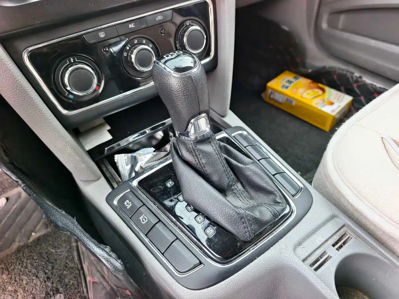 Škoda Superb 2013 1.4TSI DSG Gentleman Edition фото 6