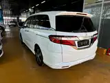 Фото 8 - Honda Odyssey
