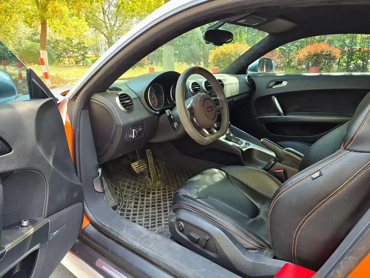 Audi TTS 2013 TTS Coupe 2.0TFSI quattro фото 5