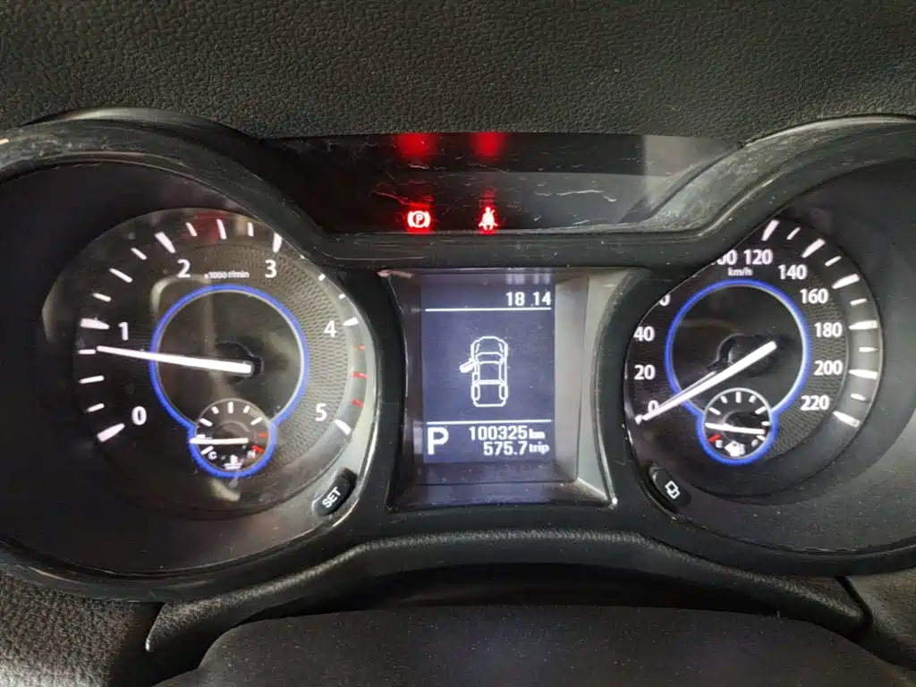 Jiangling Yuhu 7 2021 2020 Model 2.0T Diesel Automatic 2WD Comfort Short Wheelbase China VI JX4D20A6L