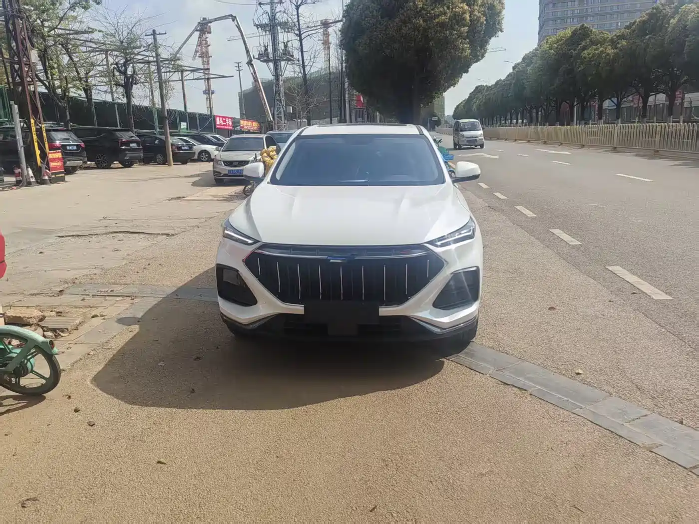 Changan Oshan X5 PLUS 2023 2023 Facelift 1.5T DCT Pioneer