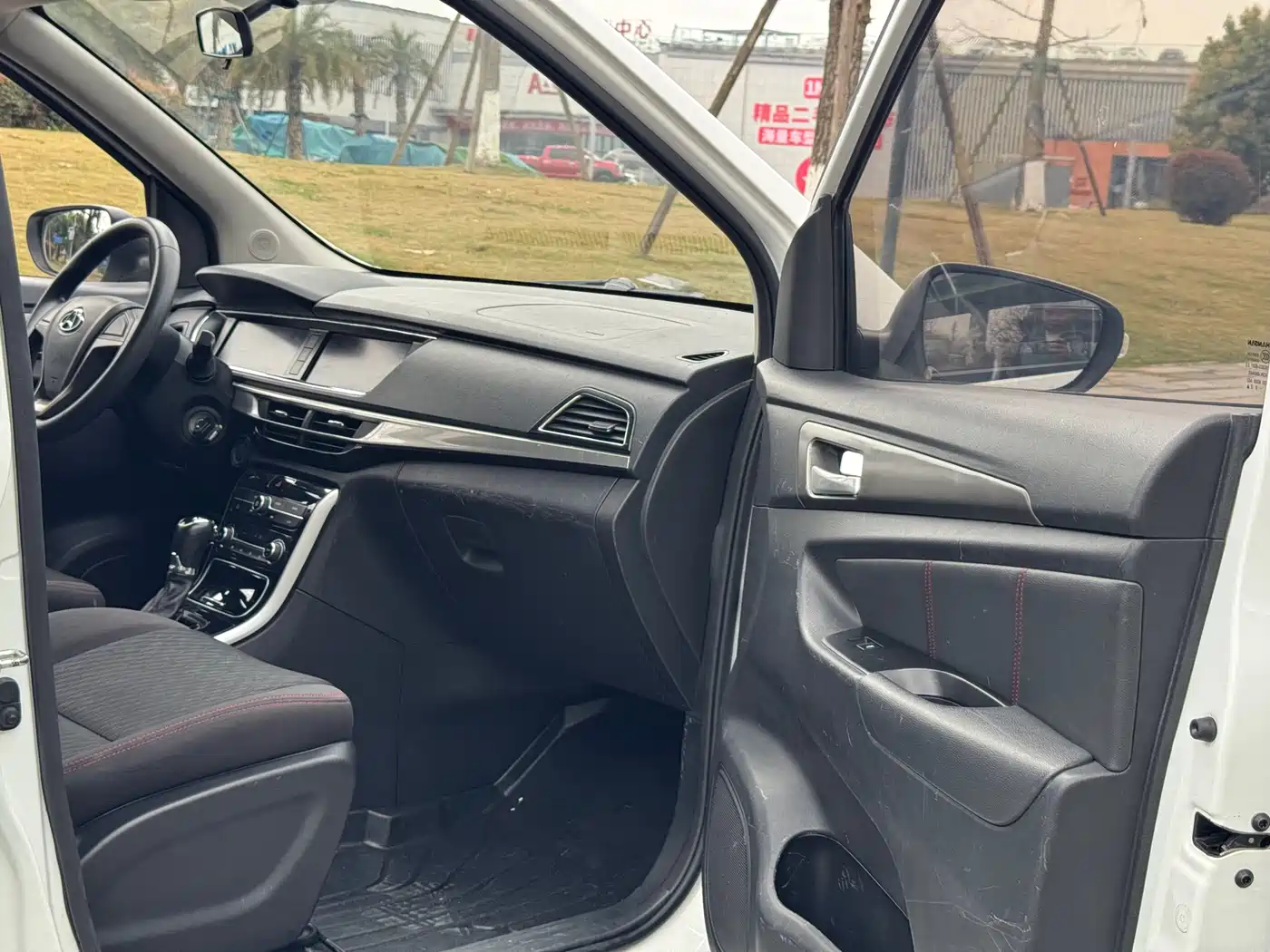 CHANGAN CHANGAN AUCHAN A600EV