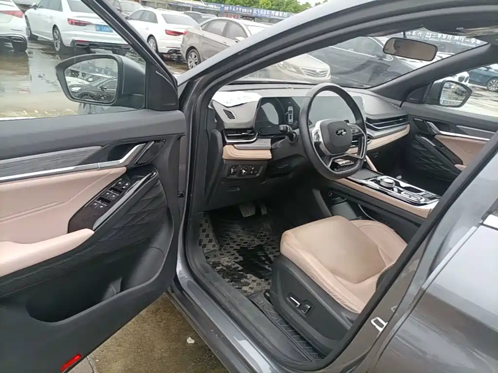 JAC Motors JAC QX PHEV 2023 2023 120km Dynamic Edition