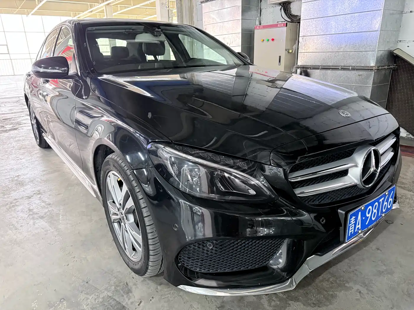 Mercedes-Benz C-Class 2017 Facelift C 200 L Sport Edition фото 3