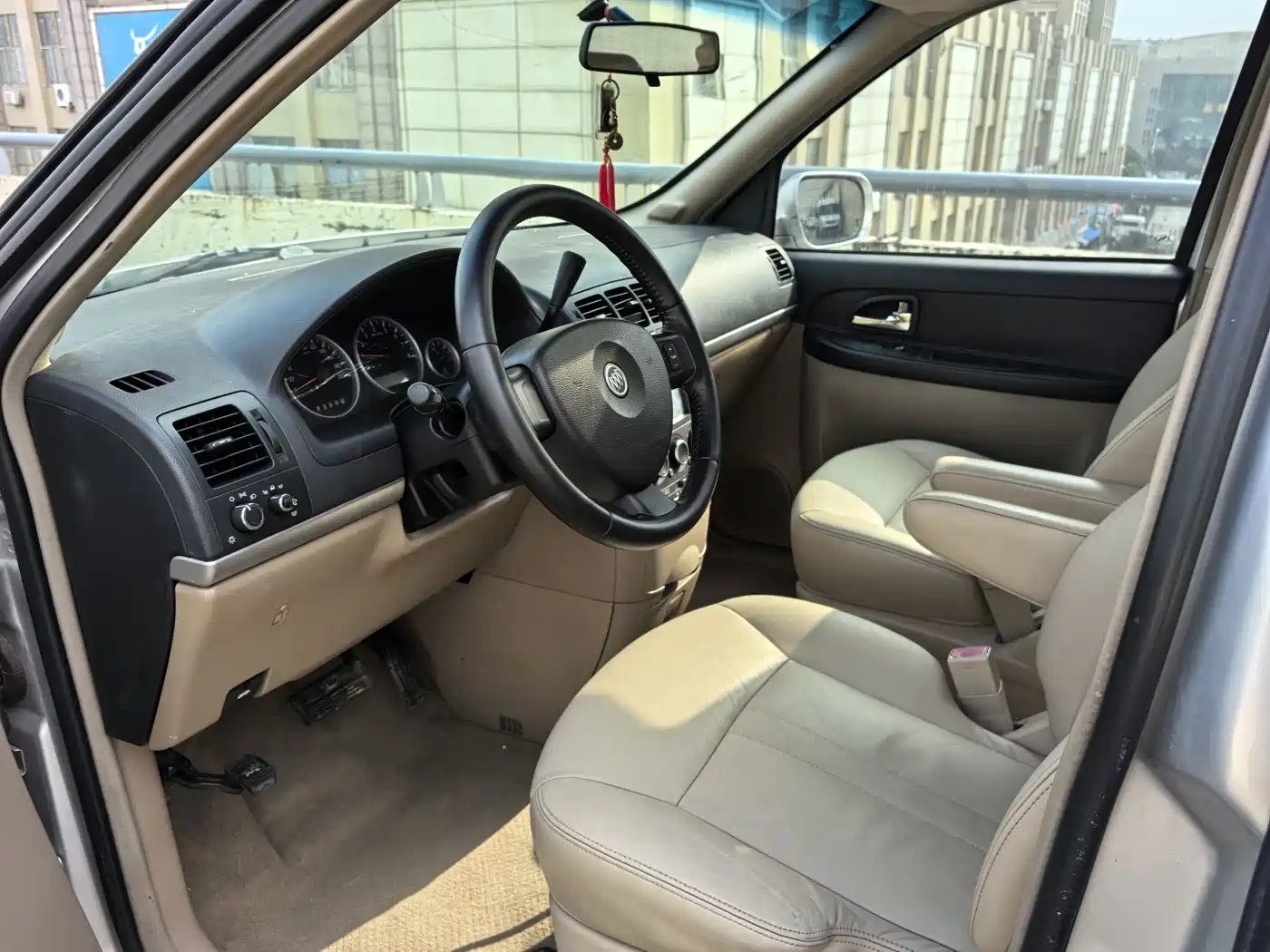Buick GL8 2014 2.4L Executive Edition фото 48