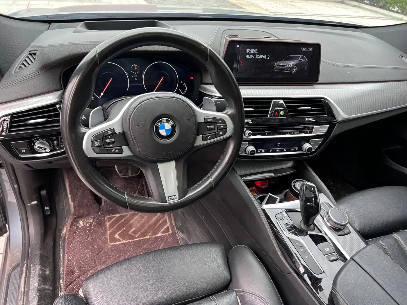 BMW 6 Series GT 2019 630i M Sport Package фото 9