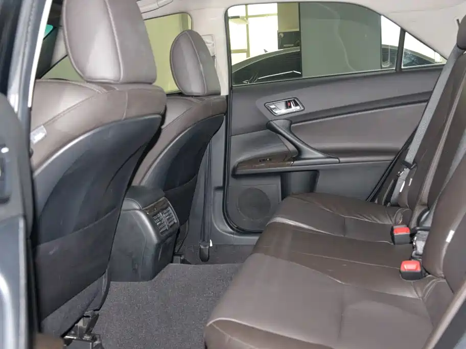 Toyota Reiz 2016 2013 2.5V Elite Edition