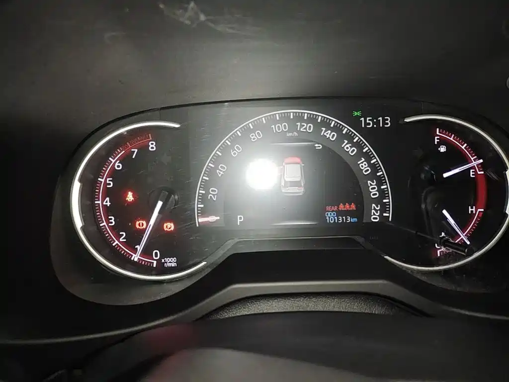 Toyota RAV4 Rongfang 2020 2.0L CVT 4WD Premium Edition фото 4
