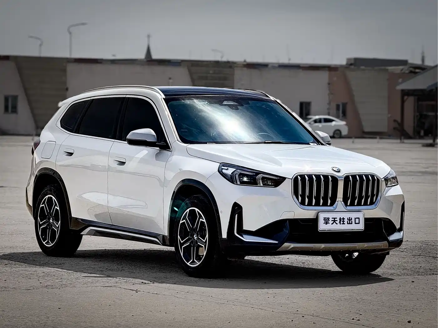 BMW X1 2023 sDrive20Li X Design Package фото 3