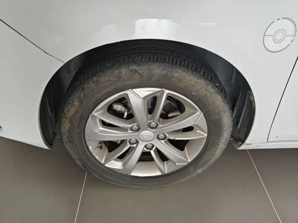 Photo 23 - Geely Emgrand GL
