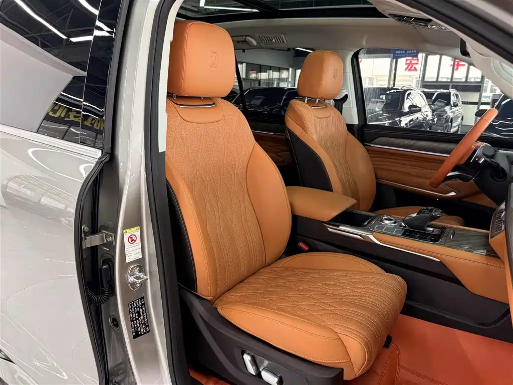 Tank 500 2022 3.0T Sport Edition Zaojing 5-Seater фото 11