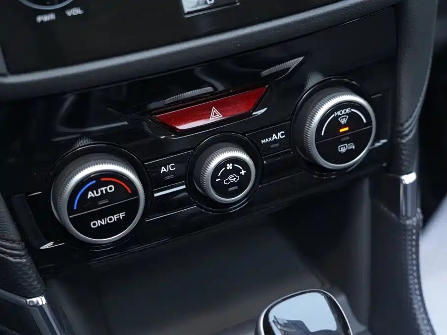SUBARU FORESTER