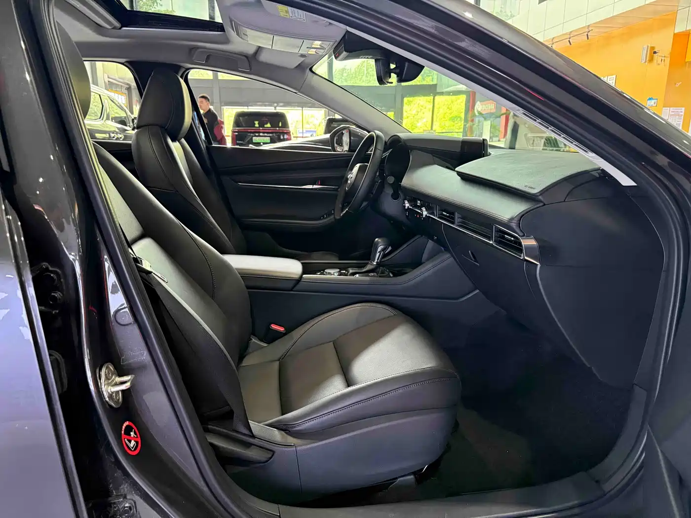 MAZDA 3 ANGKESAILA