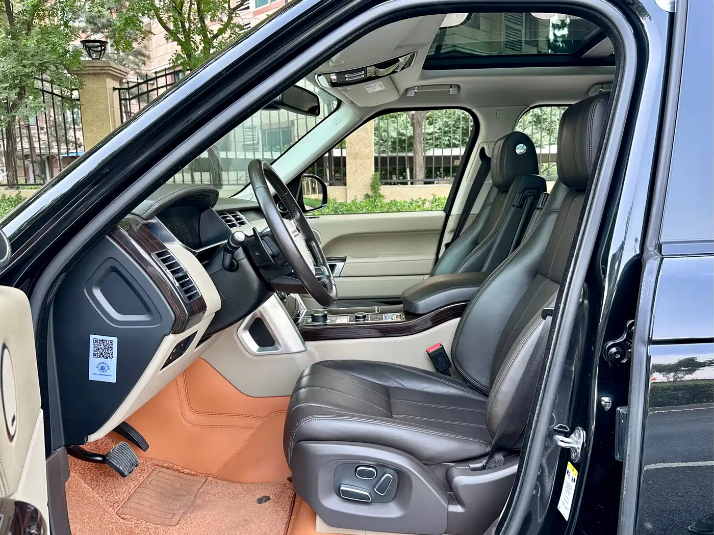 Land Rover Range Rover 2014 3.0 SC V6 Vogue фото 4