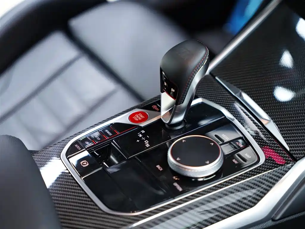 BMW M2 2024 M2 фото 44