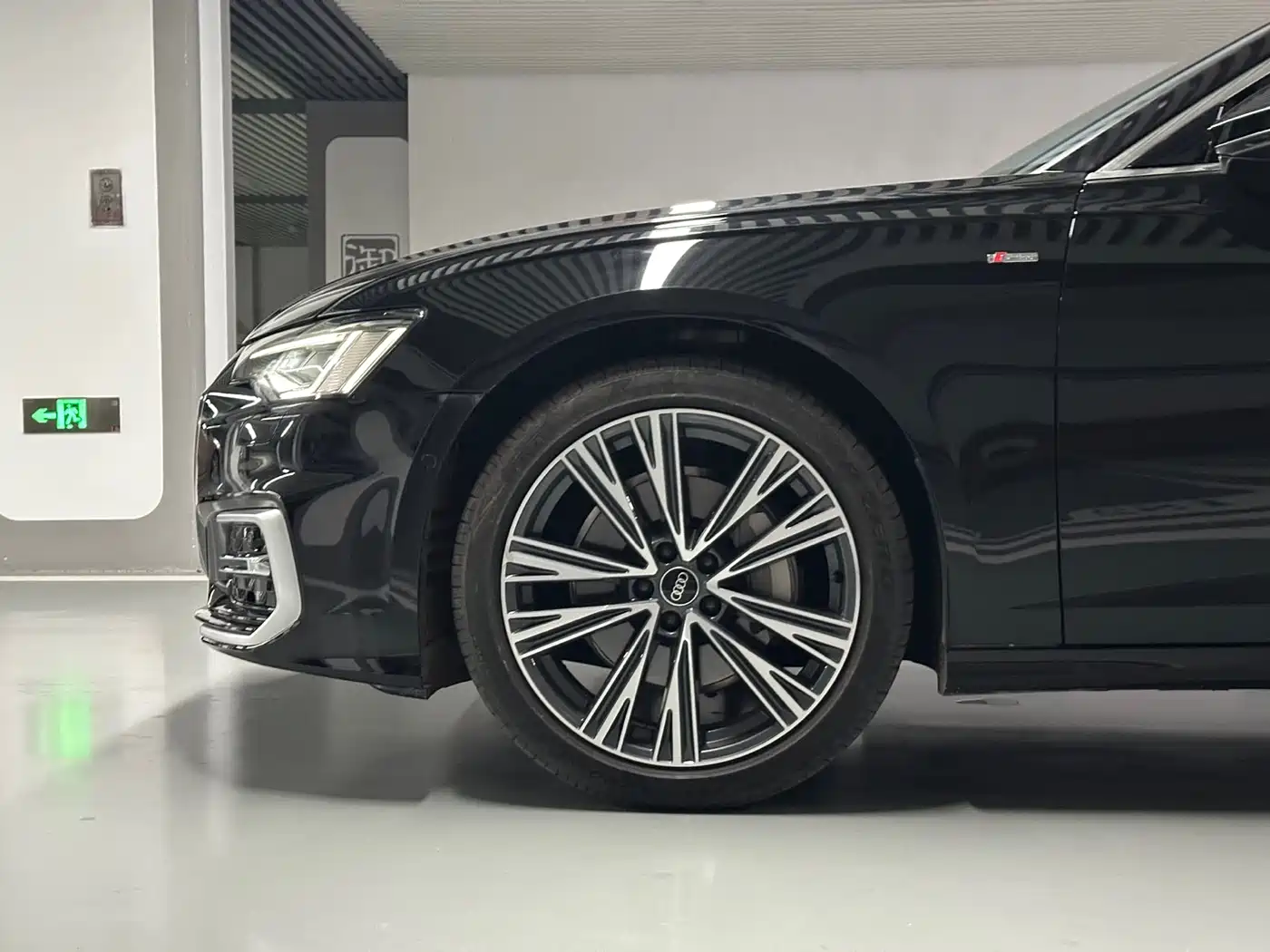 Audi A6L 2025 45 TFSI Premium Sport фото 5