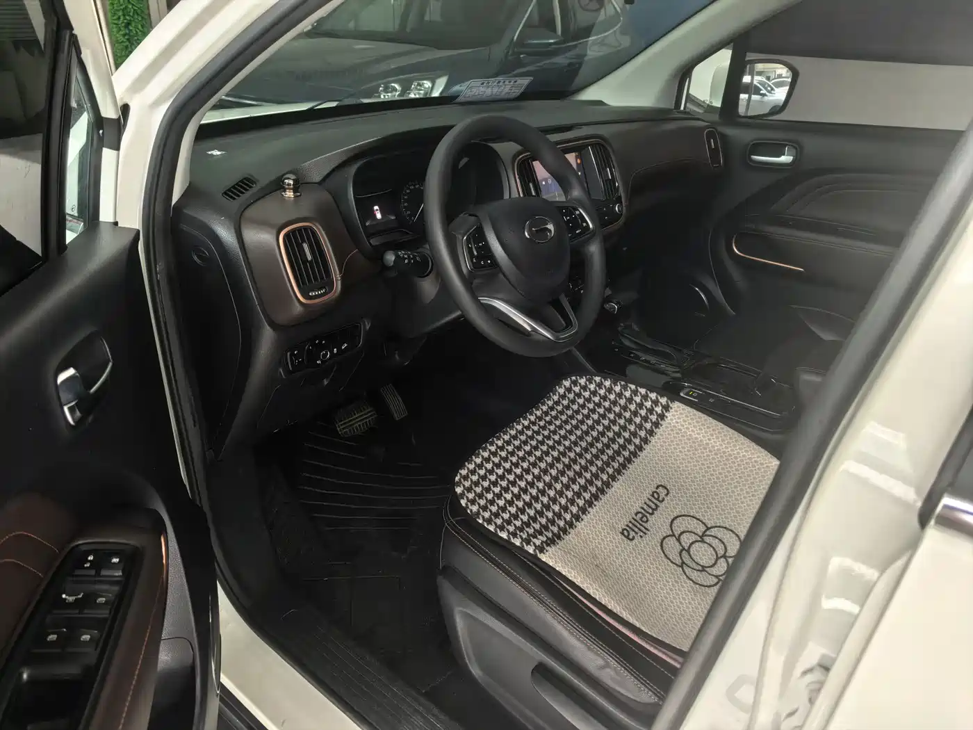 GAC Trumpchi Trumpchi GS3 2017 Model 200T Automatic Luxury Edition фото 8
