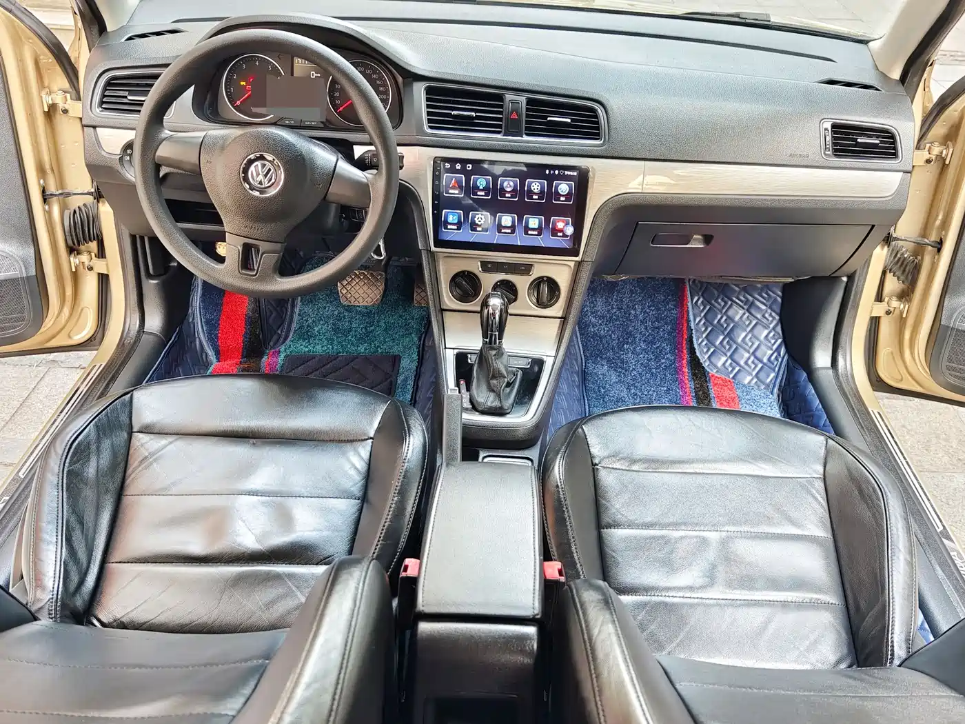 Volkswagen Lavida 2013 Facelift 1.4TSI DSG Comfort фото 8