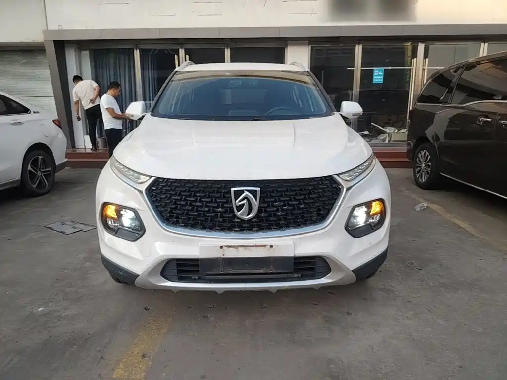 Фото 3 - Baojun 510