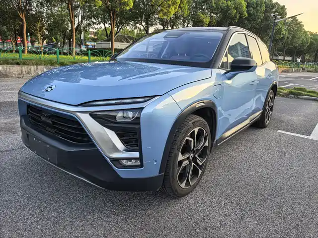 NIO ES8 2019