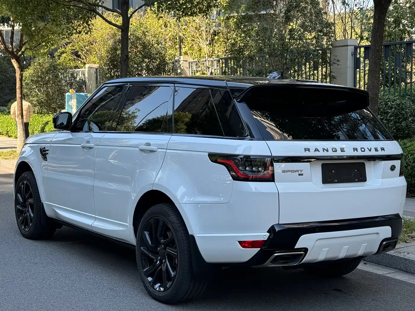 LAND ROVER RANGE ROVER SPORT