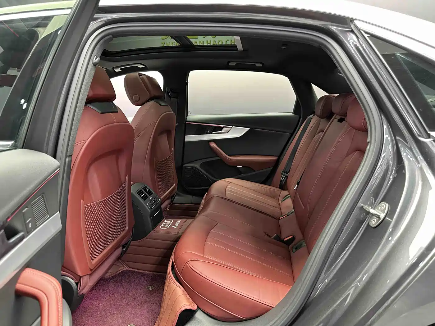 Audi A4L 2021 40 TFSI Premium Life Edition фото 20