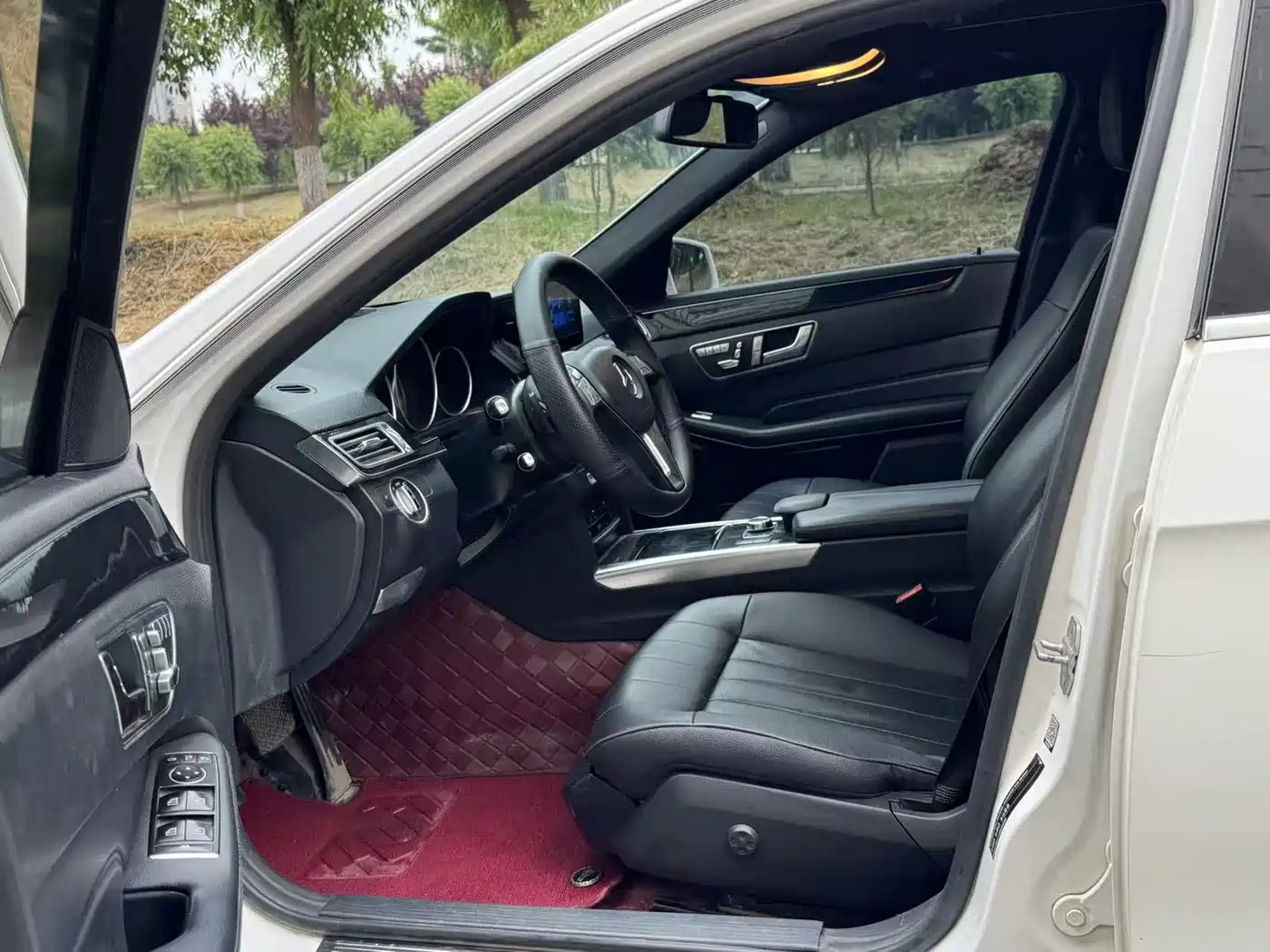 Mercedes-Benz E-Class 2015 Facelift E 260 L Sport фото 8