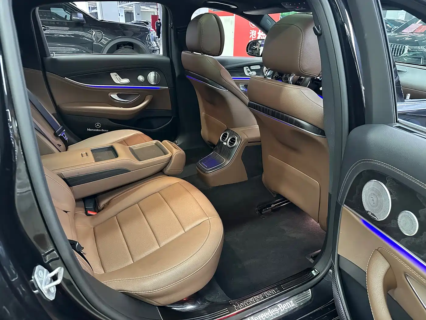 Mercedes-Benz E-Class 2021 E 300 L Sport Luxury Edition фото 18