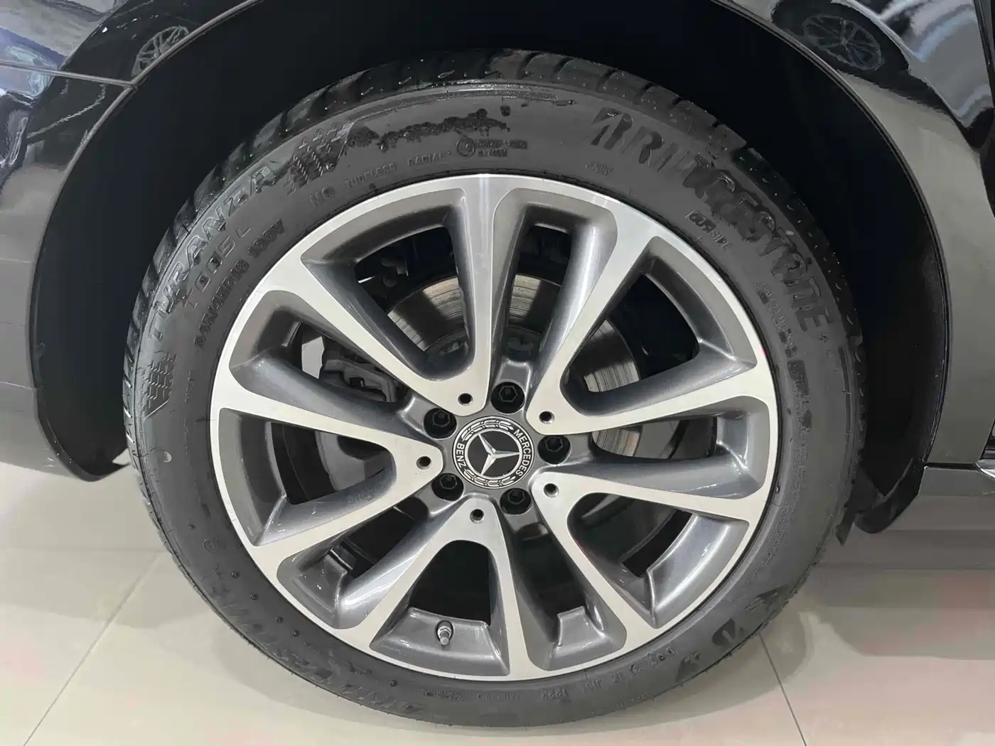 Mercedes-Benz E-Class 2019 E 300 L Luxury фото 31