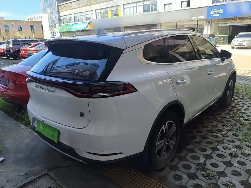 BYD Tang 2019 2019 2.0T Automatic Smart Connect Luxury 5-seater China VI