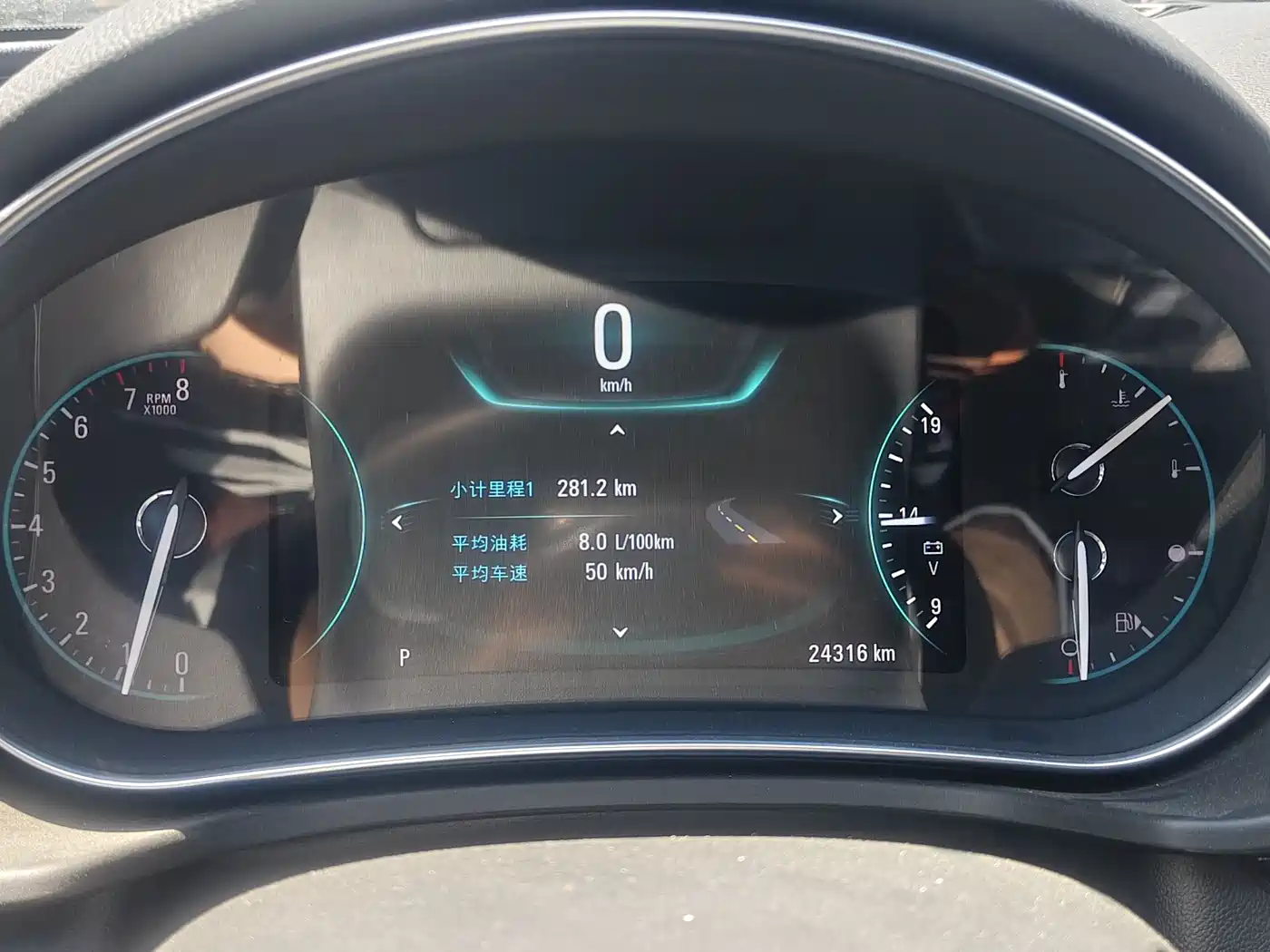Buick Regal 2015 1.6T Elite Tech Edition фото 9
