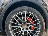 Фото 39 - Porsche Cayenne