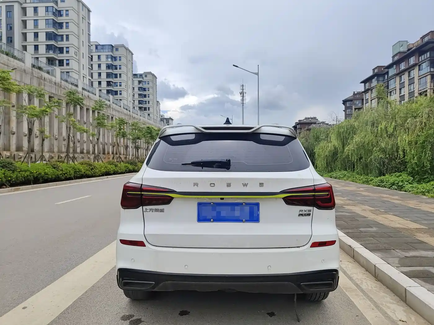 ROEWE RX5
