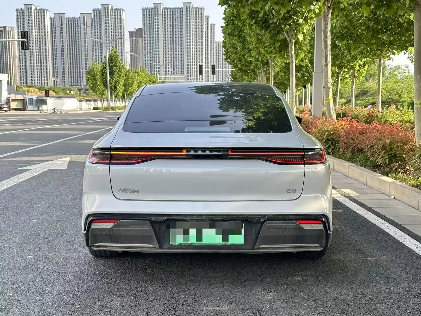 Geely Galaxy Galaxy E8 2024 2024 665km RWD Starship Voyager Edition