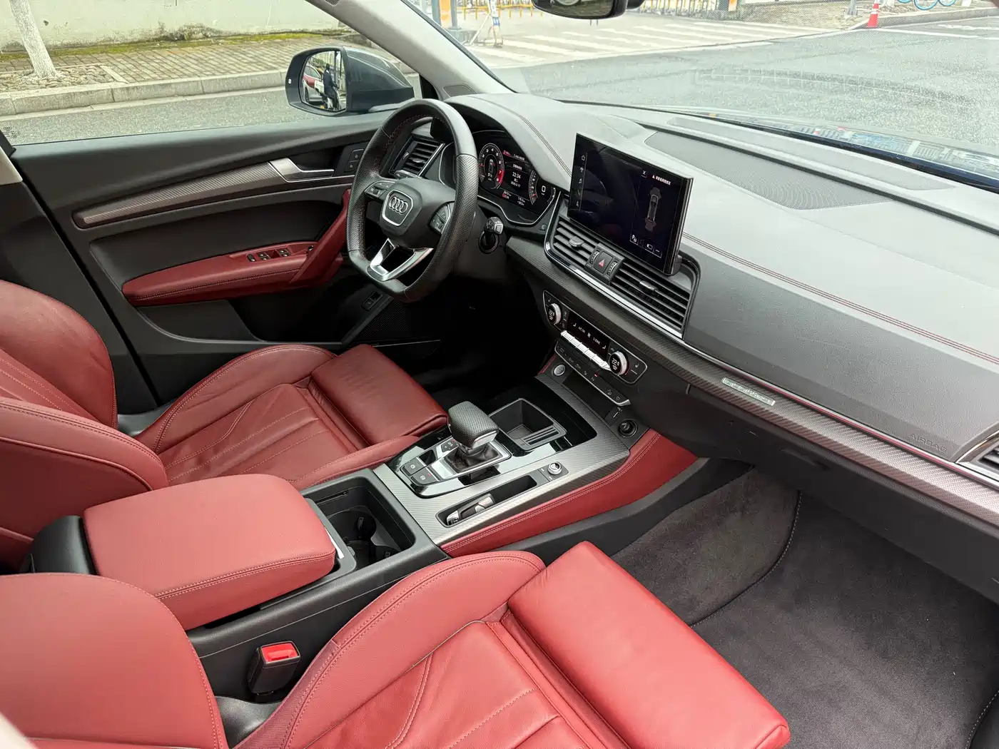 Audi Q5L 2022 Facelift 45T Luxury Dynamic фото 11
