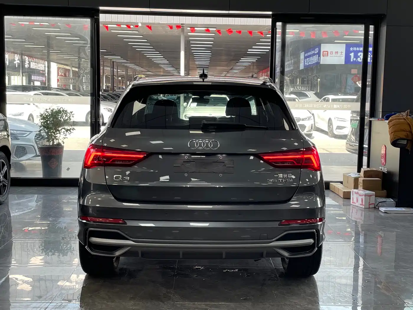 Audi Q3 2022 35 TFSI Fashion Dynamic фото 15
