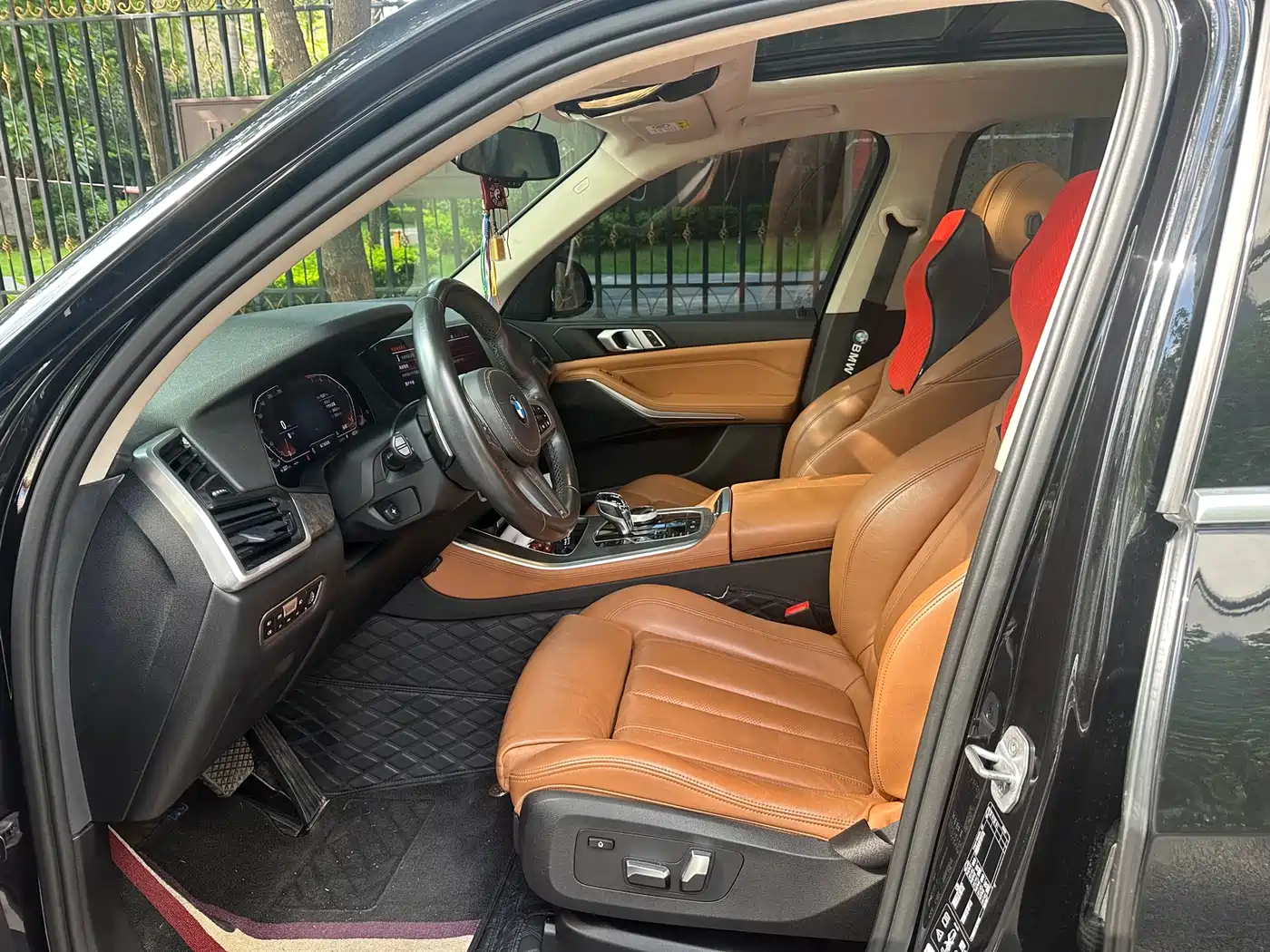 BMW X5 (Import) 2019 xDrive40i M Sport Package фото 7