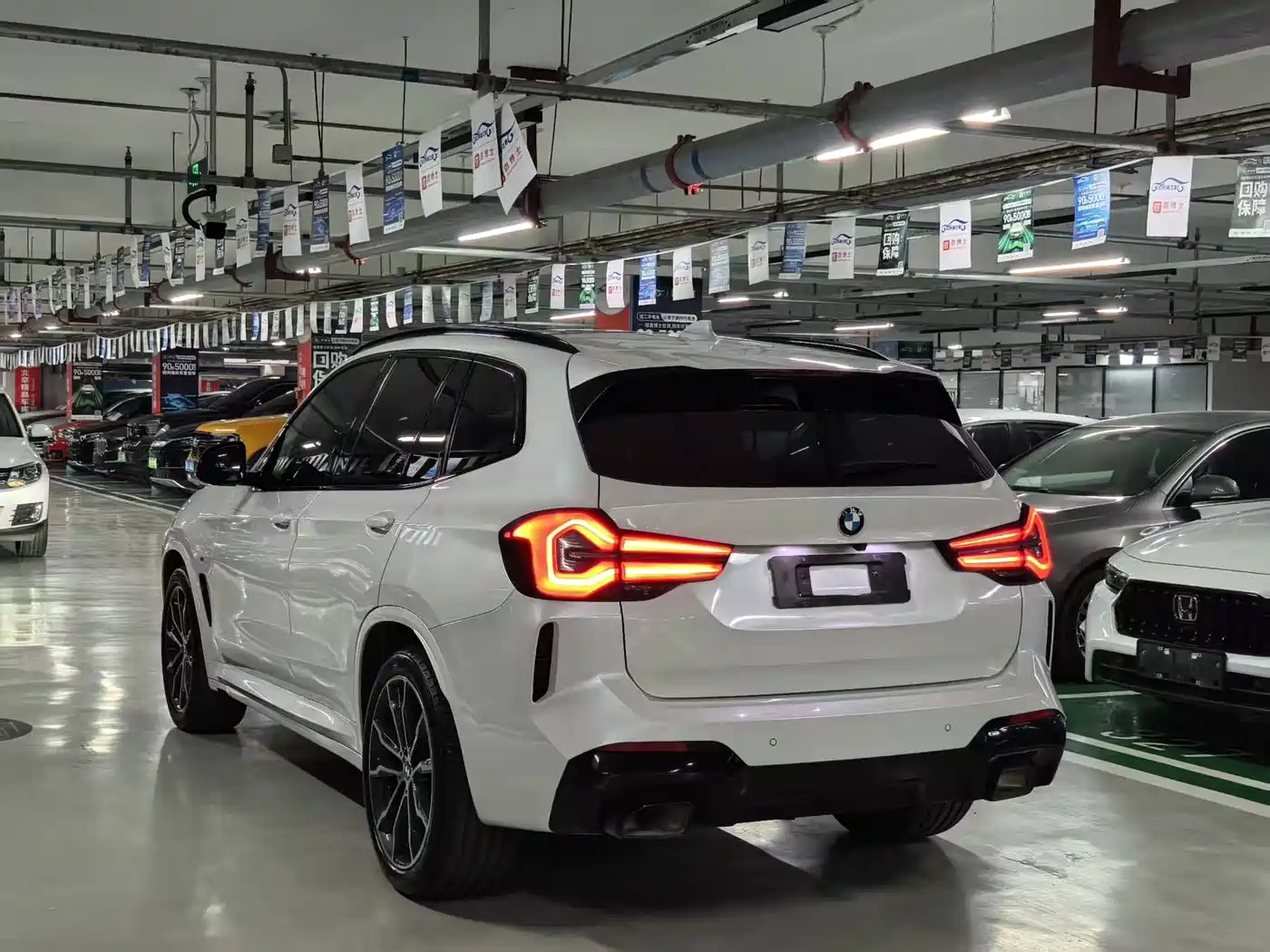 BMW X3 2022 xDrive30i Leading M Night Package фото 7